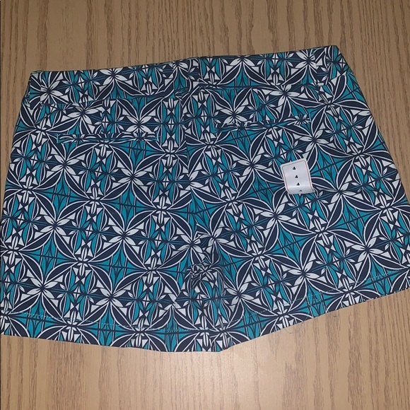 Shorts - Picture 2 of 2